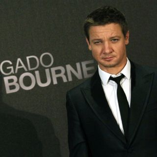 Renner no se preocupa ante comparaciones con Damon