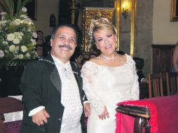 Bodas de plata. Rigoberto Madrigal y Margarita Castañeda.  /