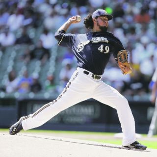 Gallardo sale en plan maestro ante Chicago