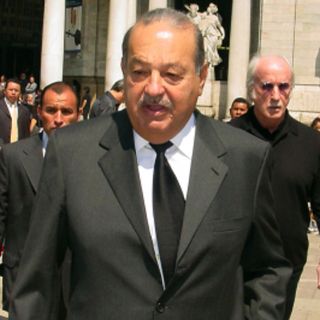 Slim muestra interés en telecomunicaciones polacas