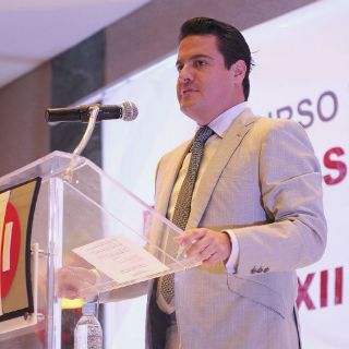 Aristóteles apoya desaparecer Junta de Coordinación Política