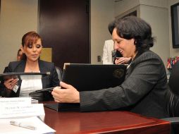 La procuradora de la República, Marisela Morales y la administradora de la DEA, Michele Leonhart, durante la firma del convenio. NTX  /