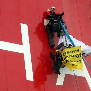 Greenpeace no ha interrumpido labor de petrolera Gazprom