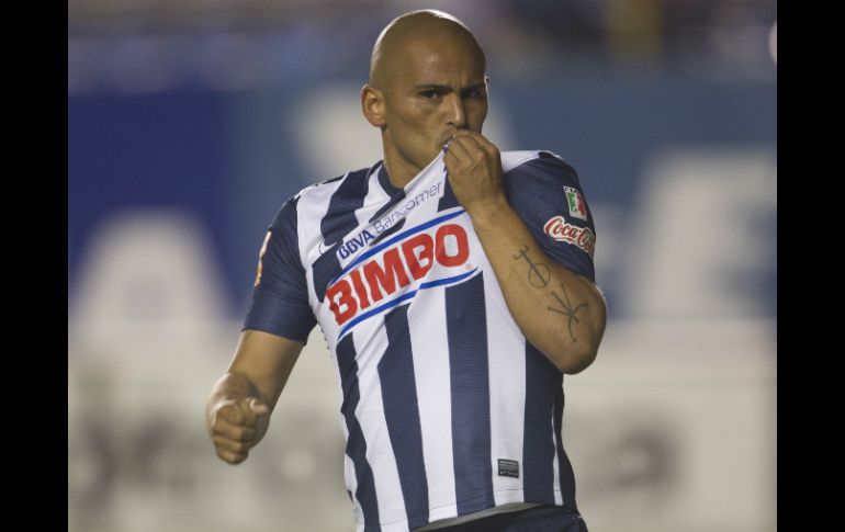 El contrato de Suazo con los Rayados del Monterrey finaliza en junio de 2013. ARCHIVO  /