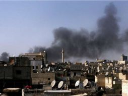 Otras zonas hostiles al régimen eran bombardeadas, como la ciudad de Deraa, la cuna de la rebelión en el sur. ESPECIAL  /