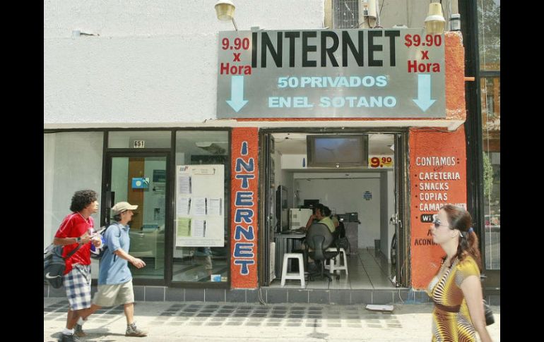 En el último recuento de este tipo de establecimiento en la ciudad, que fue en el 2010, se registró un total 208 cibercafés. ARCHIVO  /