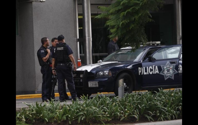 Elementos de la policía de Tlajomulco confirmaron un operativo de la Secretaría de Marina Armada de México (Semar) en su municipio.  /