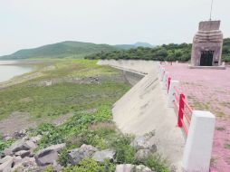 PRESA SOLÍS. El embalse se encuentra a menos de la mitad de su capacidad, por lo que prácticamente no aportará líquido a Chapala.  /