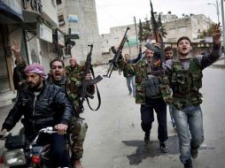 Los rebeldes sirios no negociarán con Al Asad. ESPECIAL  /