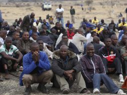 La huelga, en reclamo de mejoras salariales, implica a unos tres mil trabajadores. REUTERS  /