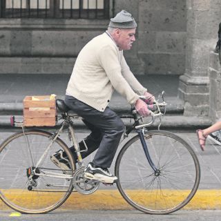 Inseguridad económica complica vejez en Jalisco