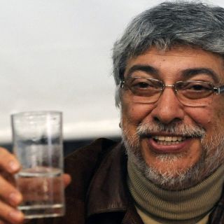 Fernando Lugo encabeza coalición izquierdista en Paraguay