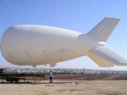Los dirigibles están siendo probados cerca de Río Grande, Texas. Están equipados con cámaras sofisticadas y sensores infrarrojos. EFE  /