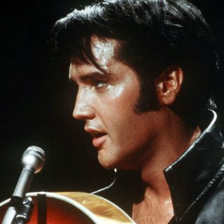 Subastarán ropa interior de Elvis Presley