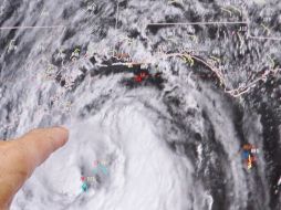 Cinco de las 11 refinerías de la región estadounidense están en la ruta estimada de pasaje del huracán. AP  /