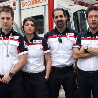 La serie ''Paramédicos'' presentó su primer capítulo en cines