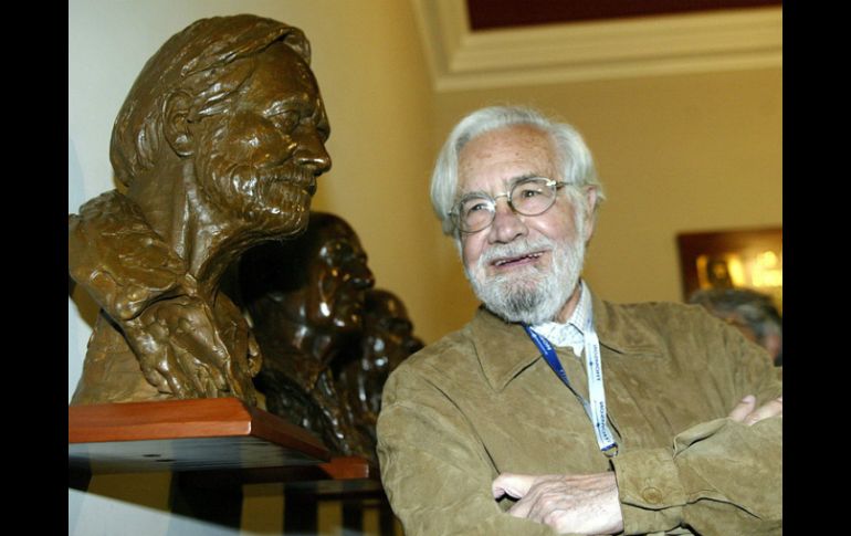 El escritor de origen español Tomás Segovia. ARCHIVO  /