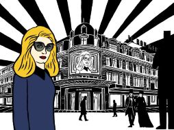 ''El mundo es París y París es Catherine Deneuve'' lema de la 160 celebración. EFE  /