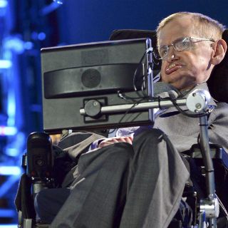 Hawking da el banderazo de salida