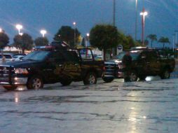 Hasta el sitio arribaron elementos de la policía estatal de la  PGJE.  /