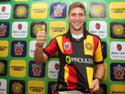 Eial Strahman ya se enfundó en la playera de los universitarios.  /