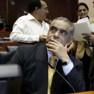 Rinden protesta 10 legisladores en el Congreso del Estado