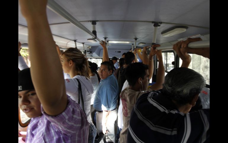 El ajuste representará para el sector transportista captar a partir de hoy alrededor de tres millones de pesos más por jornada.  /