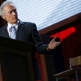 Desata Clint Eastwood polémica debido a discurso hacia Barack Obama