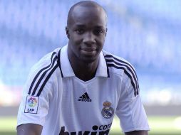 Lassana Diarra fichó por el club ruso Anzhi Makhachkala  informó el club español en su sitio web. ESPECIAL  /