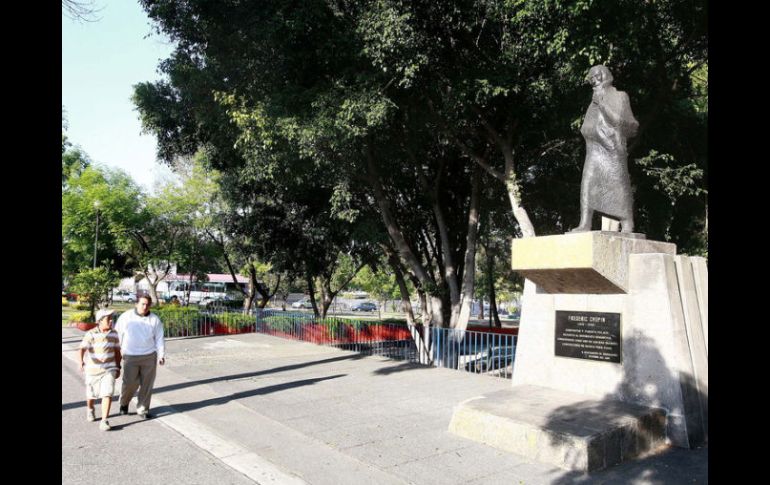 Estatua de Federico Chopin localizada en Guadalajara, Jalisco. ARCHIVO  /