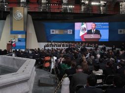 Calderón arrancó su sexto y último informe de gobierno abordando el tema del narcotráfico. NOTIMEX  /