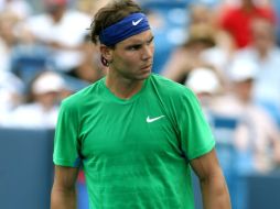 Rafael Nadal sufre las secuelas de ''la lesión del saltador'' que afecta los tendones,  lo que le impide jugar al tenis. ARCHIVO  /