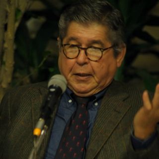 Felicita Conaculta a Alfredo Bryce, Premio FIL de Literatura 2012