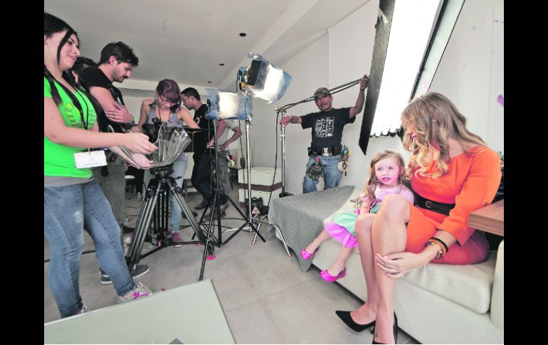 Madre soltera. ''Maquillaje'' muestra la historia de un conflicto entre madre e hija.  /