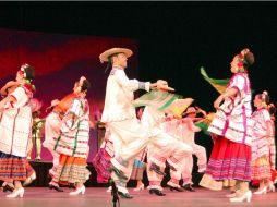 Los artistas recibirán un homenaje como parte de ''Raíces. Festival de Música, Bailes y Danzas de México''. ARCHIVO  /
