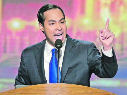 El alcalde de San Antonio, Julián Castro, se dirige a los delegados, donde Barack Obama será nombrado como candidato a la reelección.AP  /