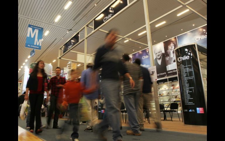 La FIL Guadalajara busca reforzar la labor de los sectores independientes de la industria editorial. ARCHIVO  /