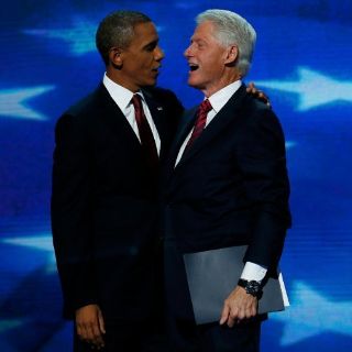 Clinton nomina oficialmente a Obama como candidato demócrata