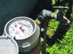 Con la desaparición del subsidio, las personas que consuman hasta 10 metros cúbicos de agua pagarán un salario mínimo por el servicio.  /