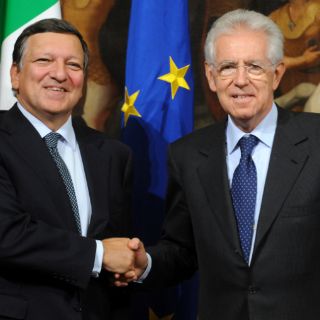 Monti y Barroso apoyan acción del BCE