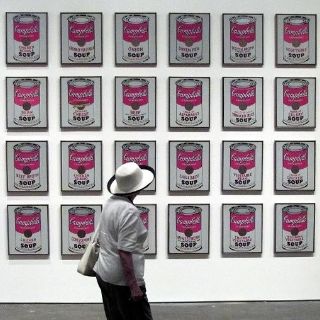 Medio siglo depués, la sopa Campbell's rinde homenaje a Warhol