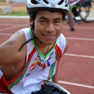 Leonardo Pérez acerca a México a la meta