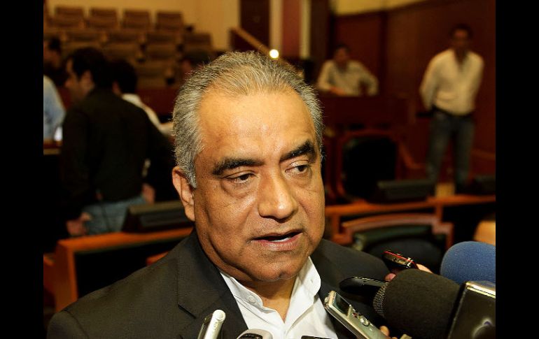 Vargas López acudió a la clausura de la Primera Maestría que se realizó en las instalaciones del Congreso. ARCHIVO  /