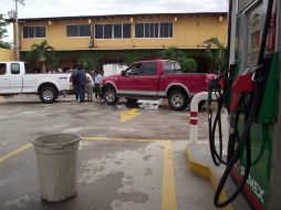 Durante el año ha incrementado el costo de la gasolina en nueve ocasiones. ARCHIVO  /