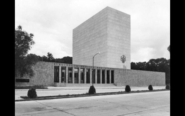 The State Public Library in Guadalajara, 1975