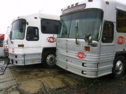 Los 58 pasajeros asaltados iban a bordo de dos autobuses Estrella Blanca saliendo de Lázaro Cárdenas. ARCHIVO  /