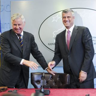 Obama felicita a Kosovo por el fin de su independencia tutelada