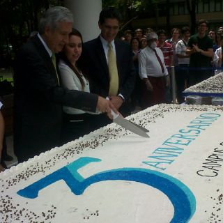 Tec de Monterrey arranca fiesta de aniversario