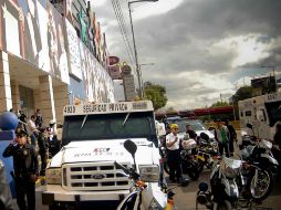 El tiroteo en el centro comercial de la Ciudad de México dejó como saldo tres personas muertas. XINHUA  /