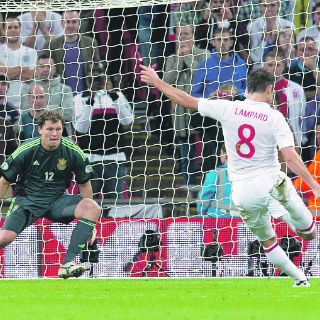 Lampard impide una humillación
